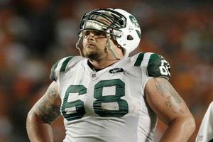 Matt Slauson llega a los Osos de Chicago