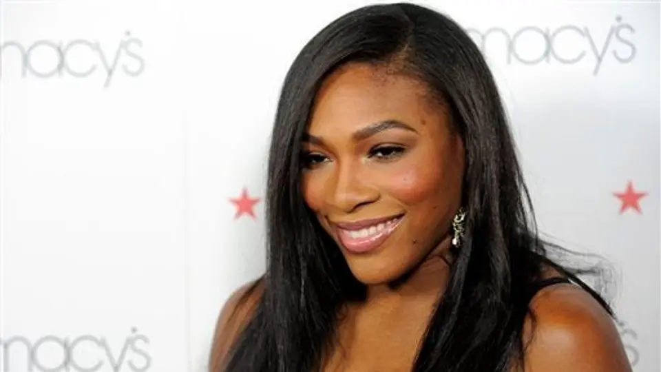 Serena Williams es atendida por embolia pulmonar