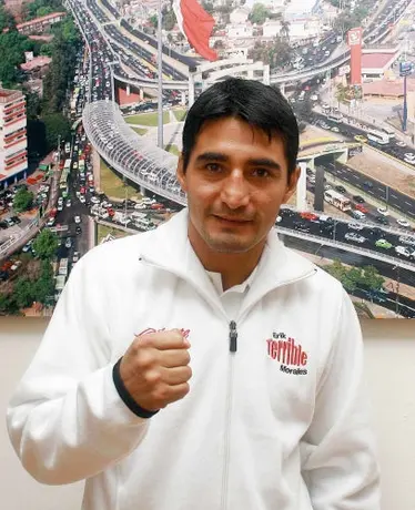 Al Terrible le gusta no ser favorito ante Matthysse