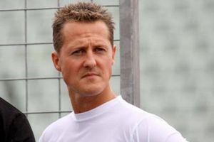 Schumacher advierte que seguirá luchando por un podio