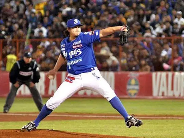 Yaquis se lleva el primero de la Serie Final