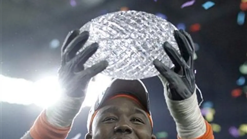 Auburn gana Campeonato de la NCAAF al vencer 22-19 a Oregon
