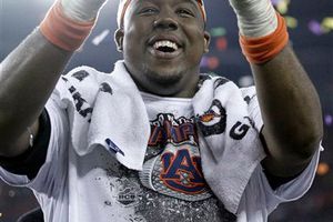 Auburn gana Campeonato de la NCAAF al vencer 22-19 a Oregon