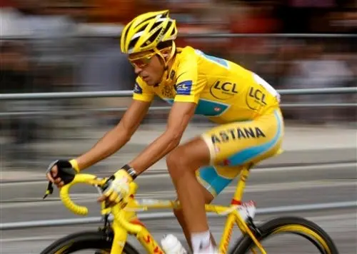 Defenderé mi inocencia hasta el final: Contador