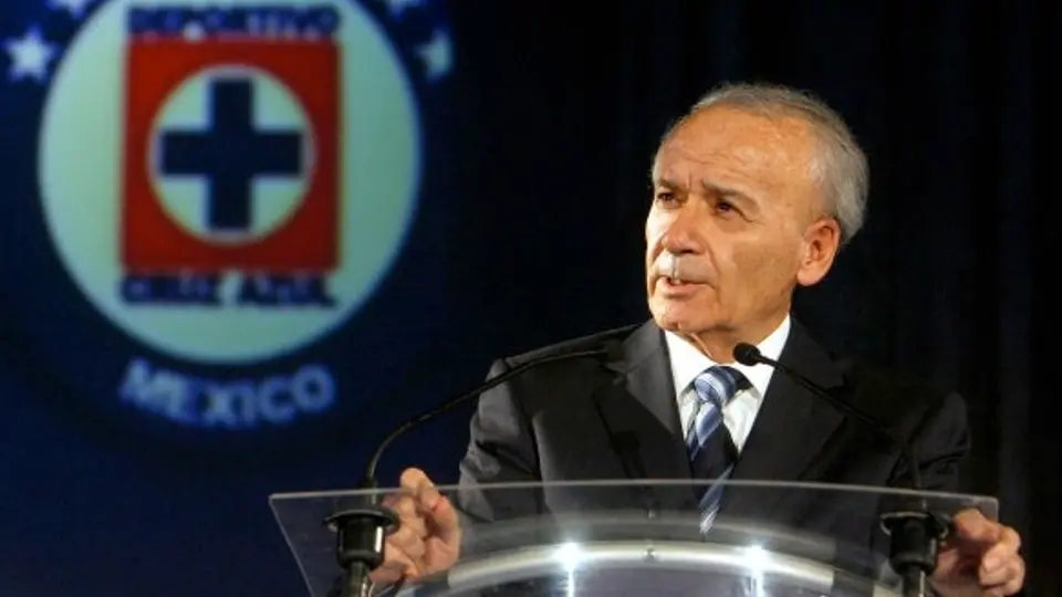 Cruz Azul tiene en mente a tres refuerzos; saldría Biancucchi