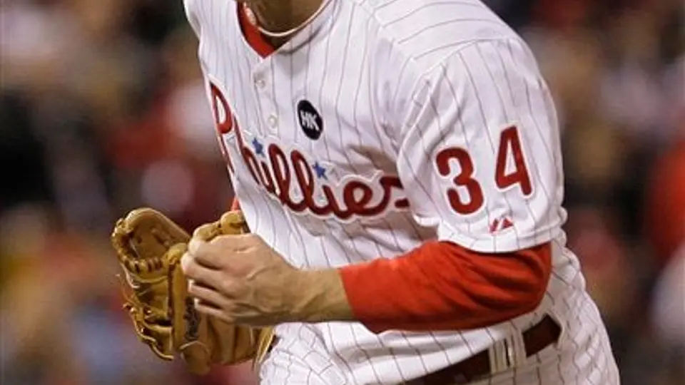 Confirmado, Cliff Lee firma con Filis por cinco años y 120 mdd