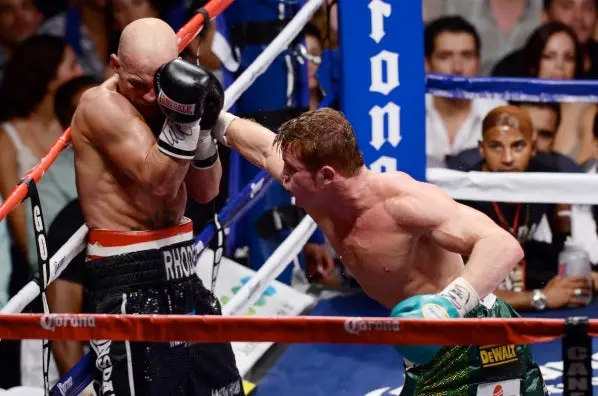 Ante Rhodes, mostré mis avances y experiencia: Canelo