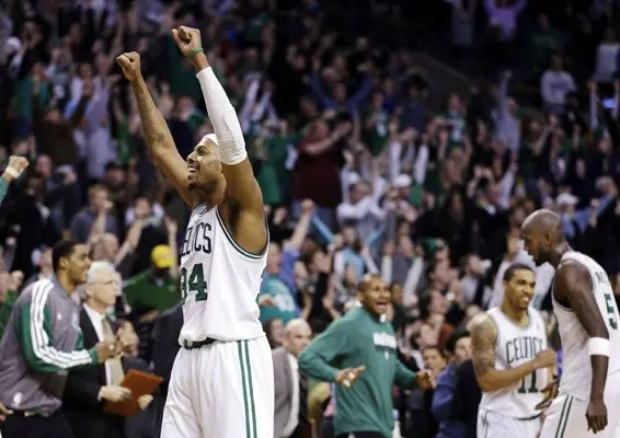 Celtics vence a Nuggets después de tres prórrogas