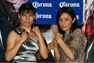 Ya no habría título AMB en pleito Jackie vs Ana