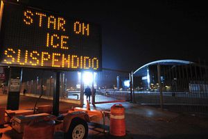 Ni estrellas, ni hielo en la Arena Monterrey