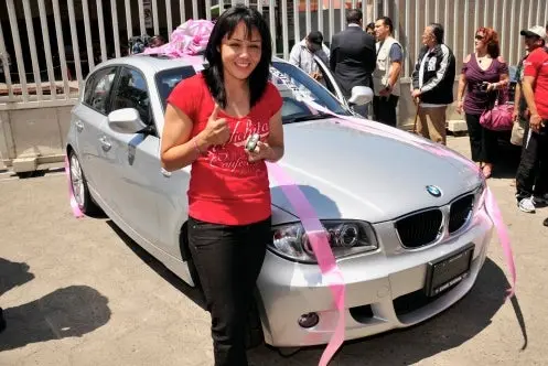 Recibe Nava auto tras pelea ante Torres