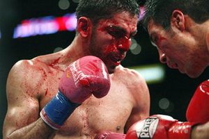 DeMarco noqueó a Linares y es nuevo Campeón