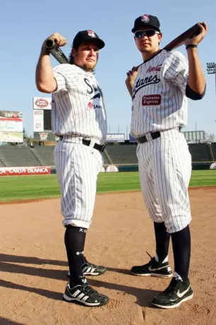Sultanes abre la Temporada 2011 visitando a Pericos