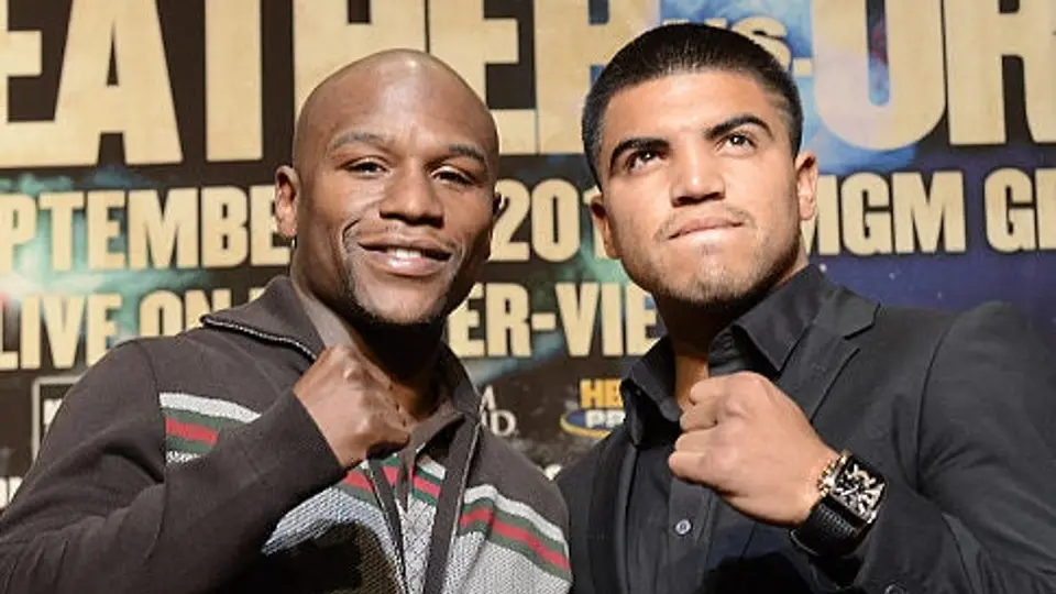 En mil 250 dólares boleto ringside para Mayweather-Ortiz
