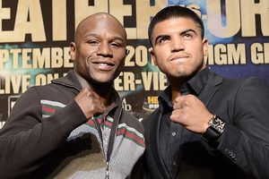 En mil 250 dólares boleto ringside para Mayweather-Ortiz
