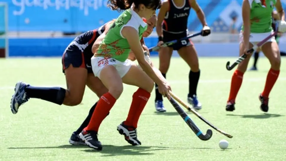 México cae en su debut en hockey femenil ante EU