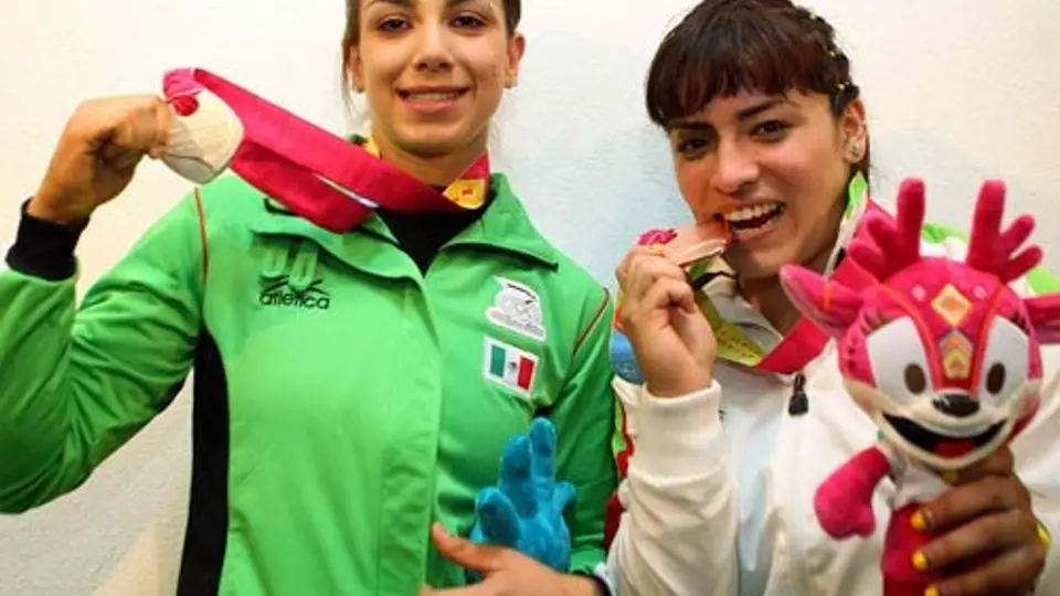 México se lleva plata y bronce en halterofilia femenil