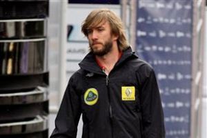 Senna reemplaza a Heidfeld en Renault