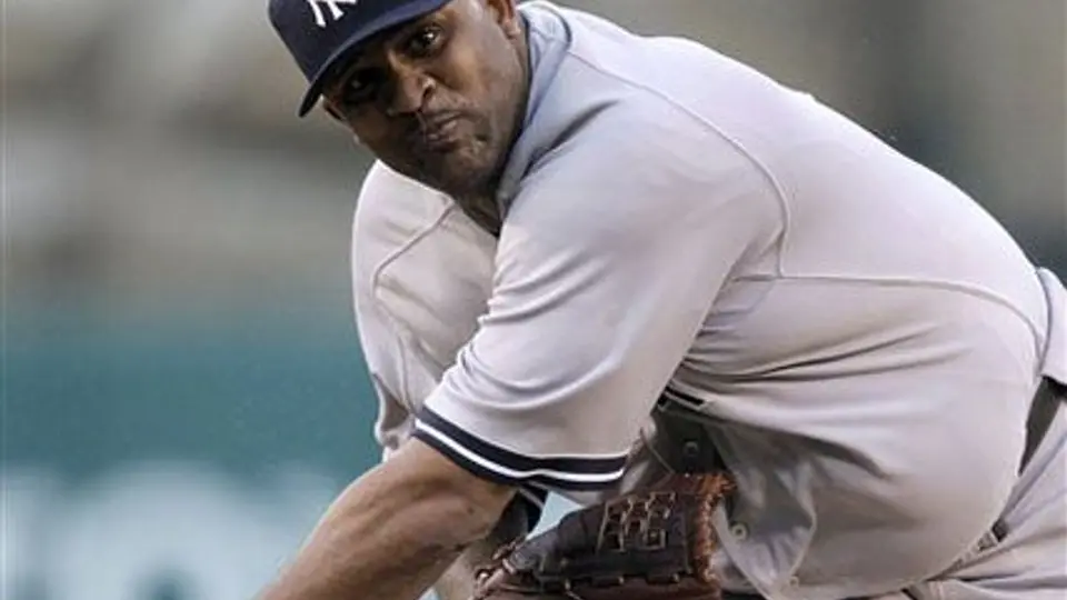 Sabathia firma un nuevo contrato con Yanquis