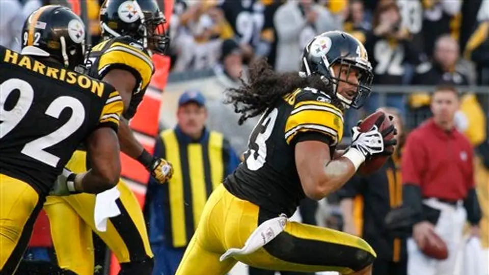 Pittsburgh da cátedra defensiva y aplasta 35-3 a Oakland
