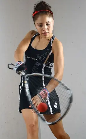 Racquetbolistas regias tienen actividad