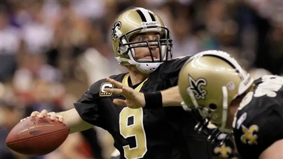 Santos derrota a Seattle y Brees entra a la historia del equipo