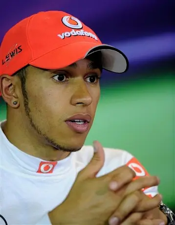 A Hamilton le sorprendió su buen arranque en el Mundial