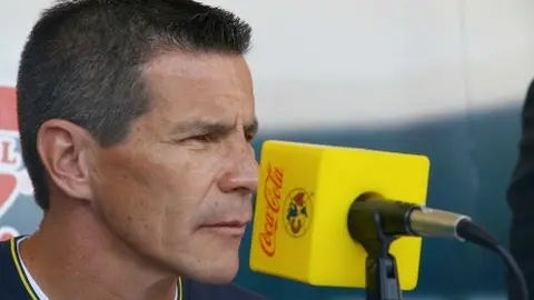 Si Lapuente es cesado, Tena llegaría al relevo