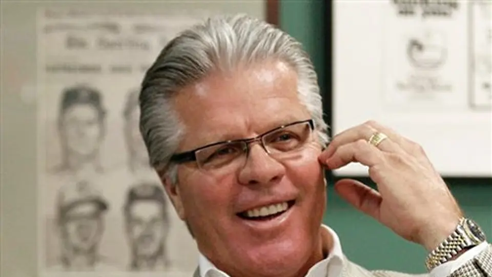 Pete Mackanin, posible manager de Cachorros