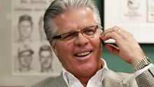 Pete Mackanin, posible manager de Cachorros