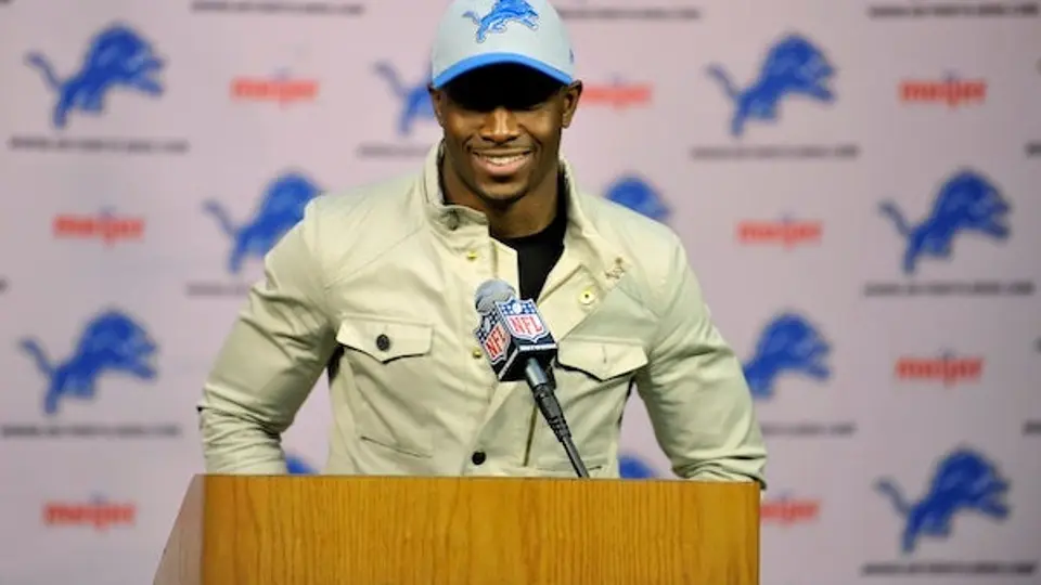 Reggie Bush jugará con Leones de Detroit