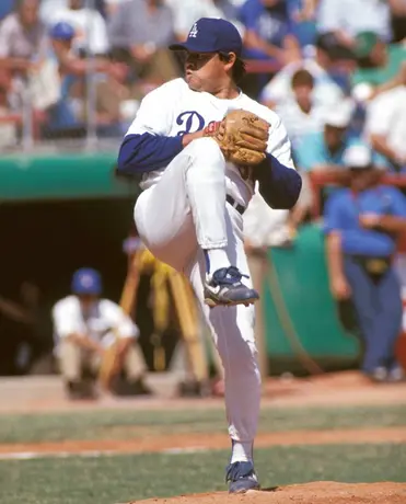 Valenzuela ayudó a que Dodgers remontara ante Yanquis en 1981