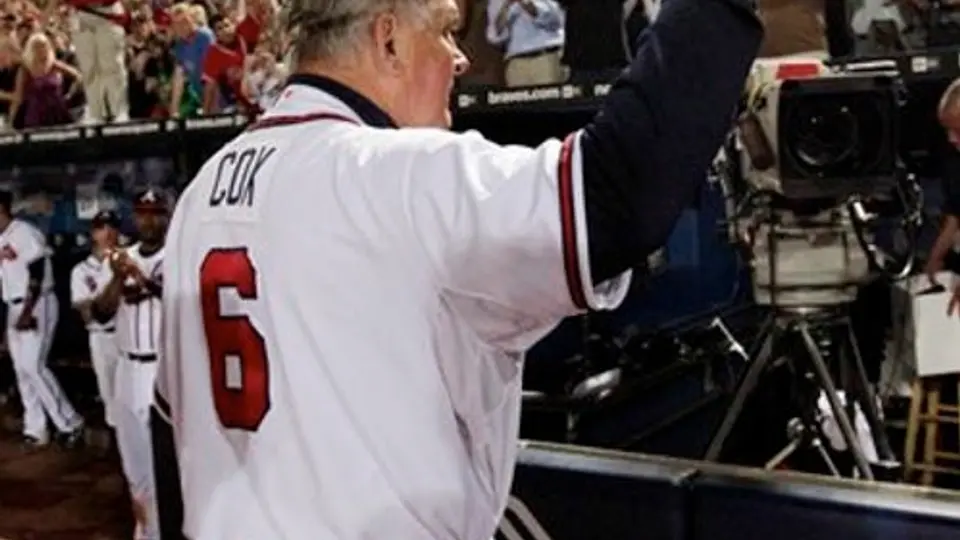 Bravos retirarán número de Cox