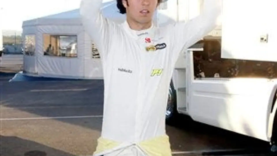 Checo Pérez correrá en Montmeló la próxima semana