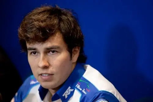 El objetivo es terminar entre los primeros 10, asegura Checo