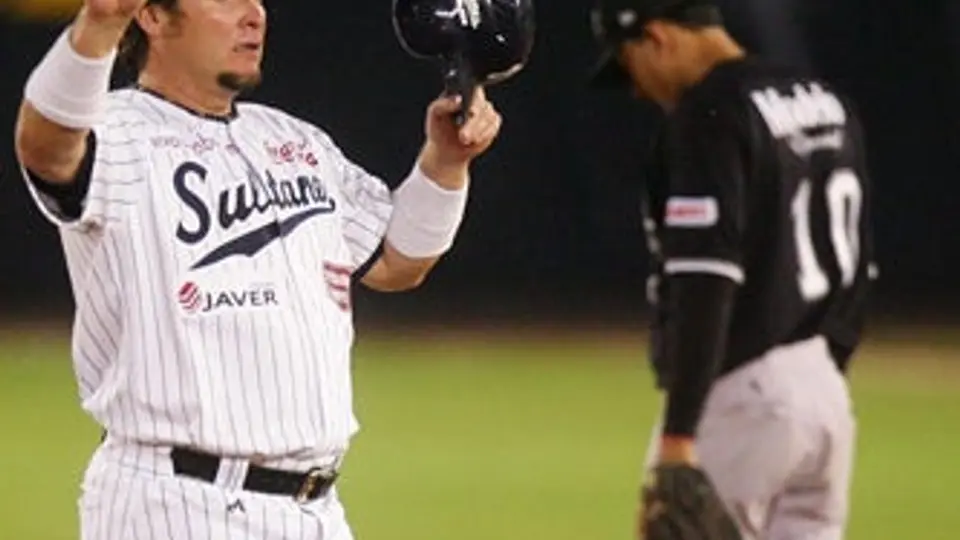 Sultanes consigue la victoria ante Guerreros
