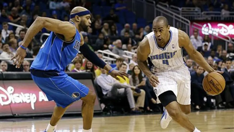 Mavericks deja sin magia a Orlando