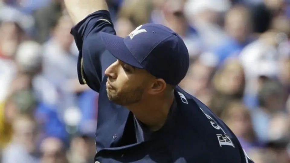 Marco Estrada logra su primera victoria de la temporada