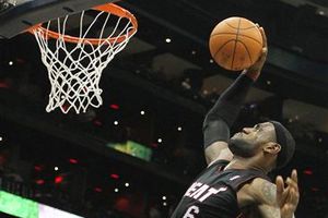 Brujo le hace encantamiento a LeBron James