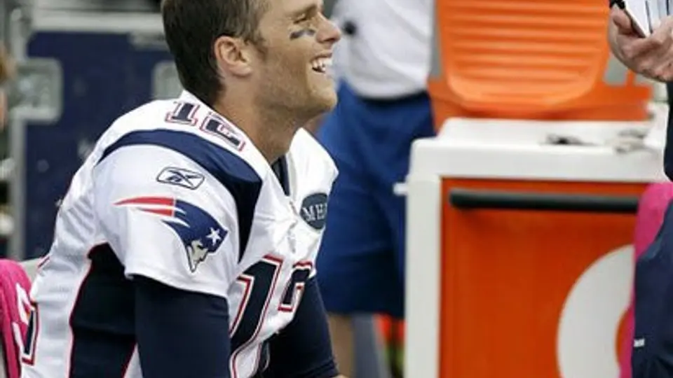 Los Patriotas vuelven al triunfo, 31-19 ante Raiders