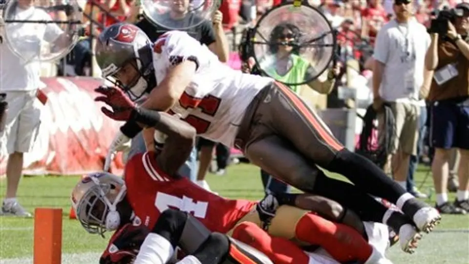 Morgan causa baja con los 49ers por fractura
