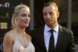 Pistorius realizará servicio fúnebre a su novia