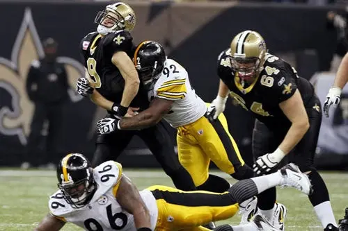 James Harrison será operado por el golpe ante Houston
