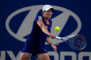 Henin derrota a Karatantcheva y Bélgica avanza en Copa Hopman