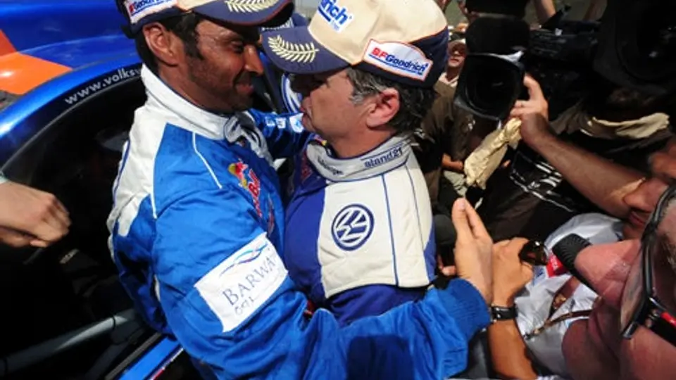 Carlos Sainz regresa contento y satisfecho tras su participación en Dakar