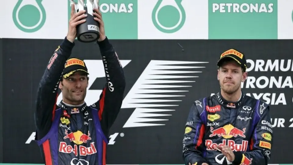 'Webber no merece mi ayuda para ganar': Vettel