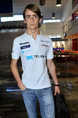 Esteban Gutiérrez disfruta de compartir con aficionados