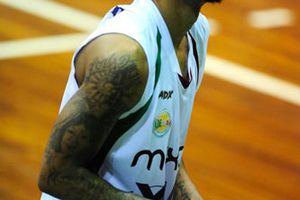 México vence a Japón en básquetbol