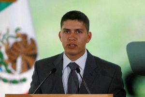 Serrano, orgulloso por ser el abanderado