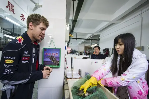 'No me disculpo por ganar en Malasia': Vettel